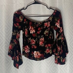 Ambiance Floral Crop Top Women’s Size Small